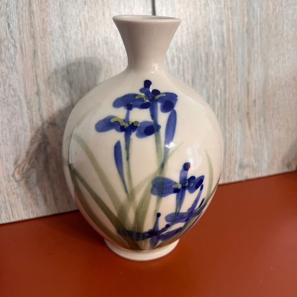 Vintage Hand Painted Blue Iris Ceramic Bud Vase Round Floral Pottery Cream 6.5"